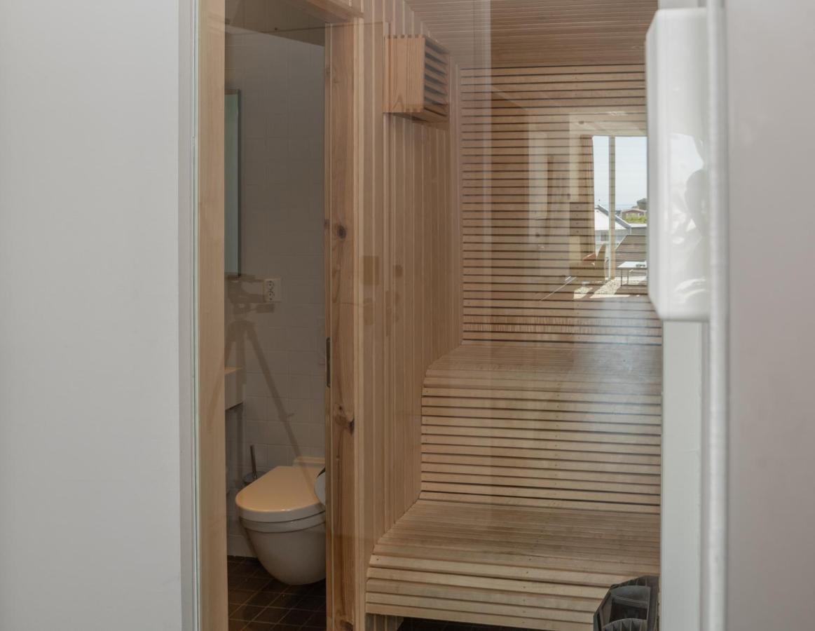Nordis Apartments - Torget 21 Svolvær Extérieur photo