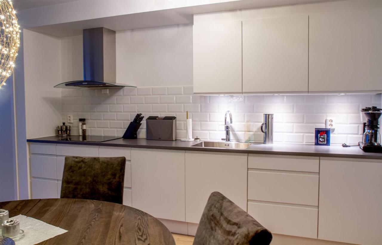 Nordis Apartments - Torget 21 Svolvær Extérieur photo